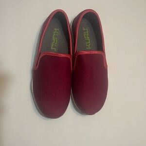 Kuru slip on shoes. Size 10